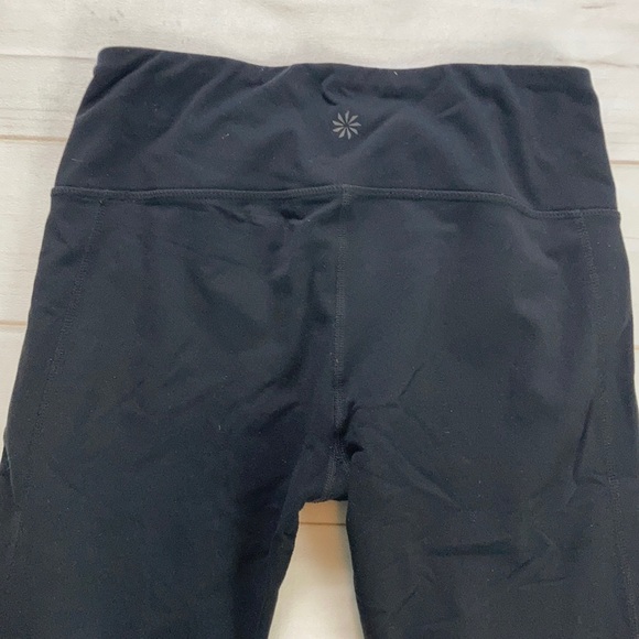 ❌SOLD❌Athleta Black Mind Over Mat Capri Leggings - Picture 8 of 12